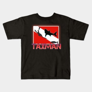 Spearfishing shark taxman Kids T-Shirt